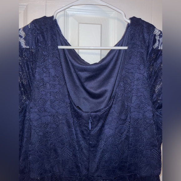 Navy lace full length gown - Picture 5 of 7